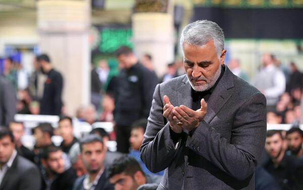 دانلود عکس حاج قاسم سلیمانی با کیفیت بالا