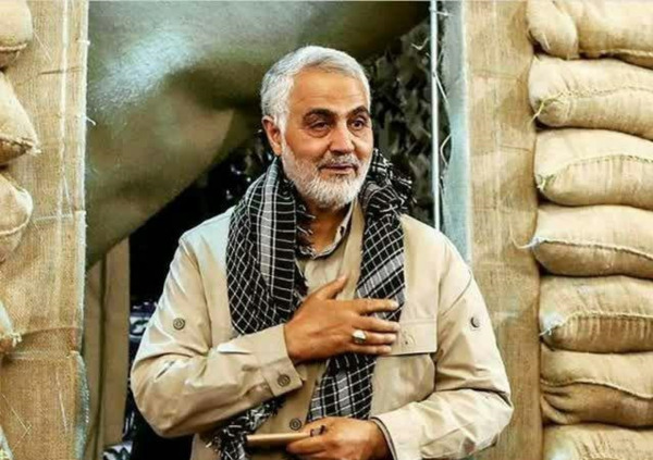چند تا عکس حاج قاسم سلیمانی