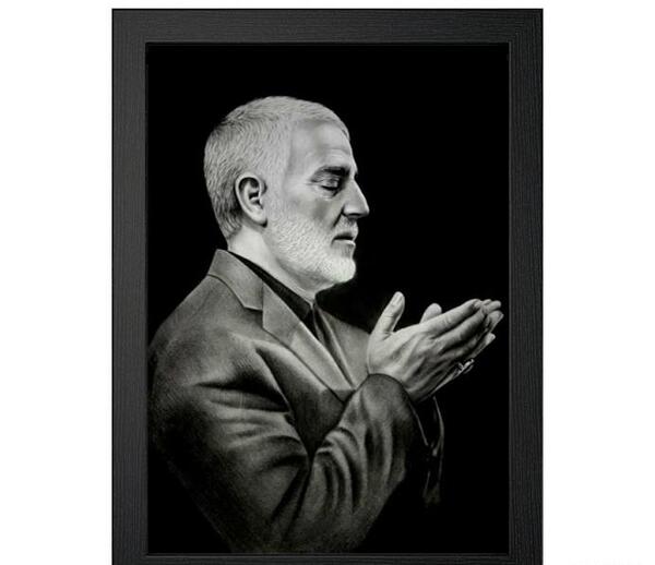 عکس تکی حاج قاسم سلیمانی