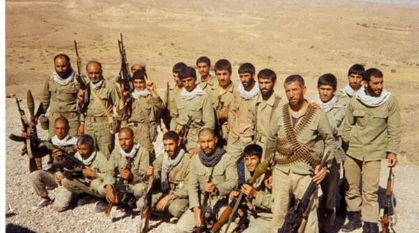 عکس شهیدان در جبهه