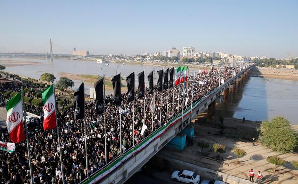 عکس تشییع جنازه حاج قاسم سلیمانی