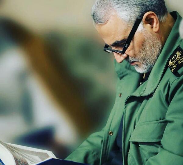عکس دست حاج قاسم سلیمانی بعد از شهادت