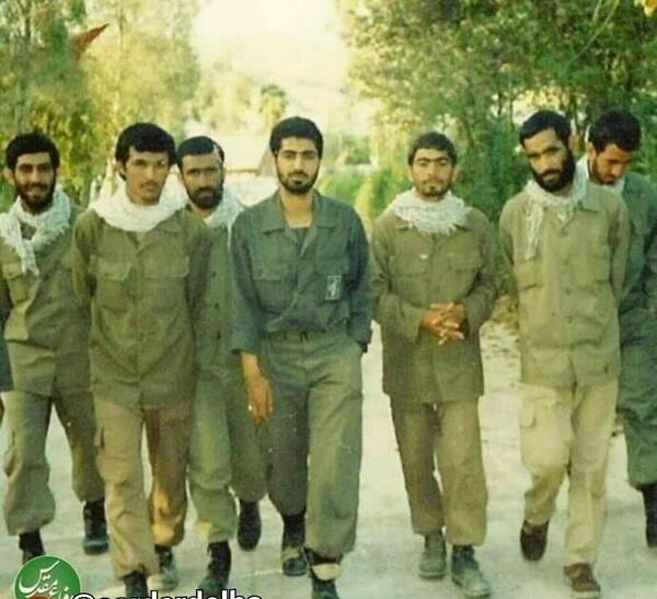عکس سردار حاج قاسم سلیمانی در جنگ