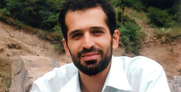 عکس از شهید احمدی روشن