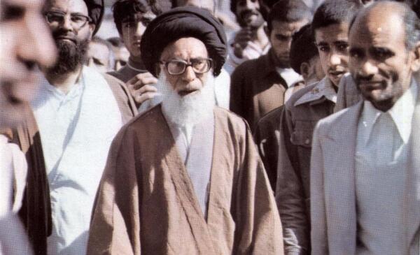 عکس شهید آیت الله دستغیب