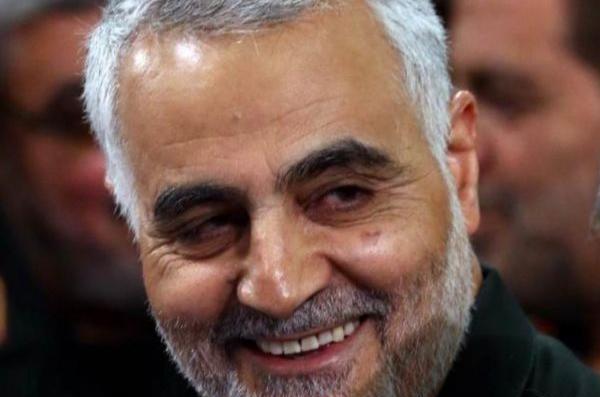 عکس شهید حاج قاسم سلیمانی با کیفیت بالا