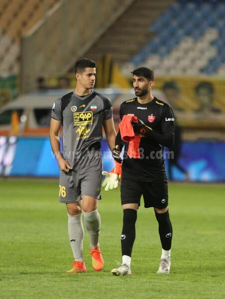 عکس پیام نیازمند در پرسپولیس