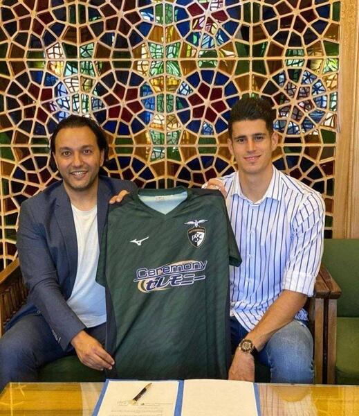 عکس پیام نیازمند در پرسپولیس