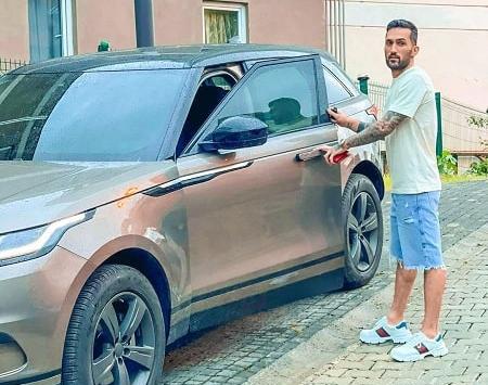 عکس پیام صادقیان بازیکن تیم پرسپولیس