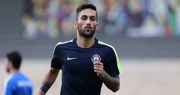 عکس بازیکن پرسپولیس پیام صادقیان