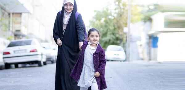 عکس خانواده شهید داریوش رضایی نژاد