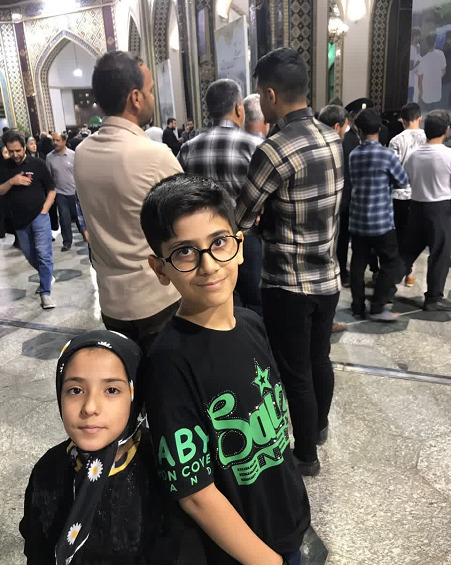 عکس شهید دختر کاپشن صورتی