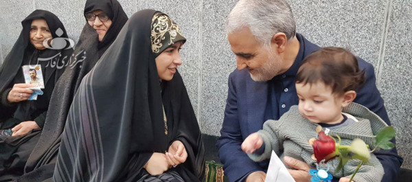 عکس شهید دخترانه