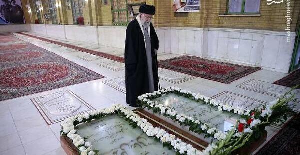 عکس جنازه شهید رجایی و باهنر