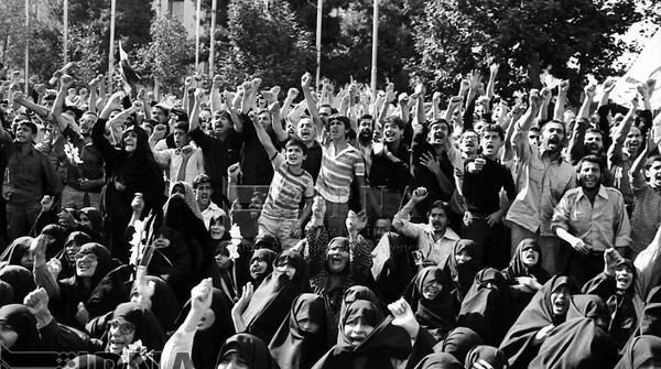 عکس جسد شهید رجایی و باهنر