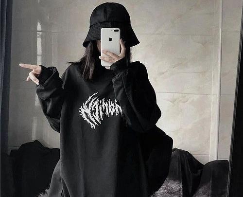 عکس پروفایل با گوشی پسرانه