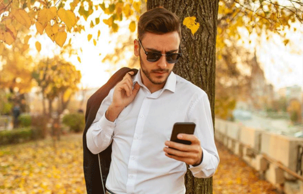 ژست عکس پسرانه پروفایل