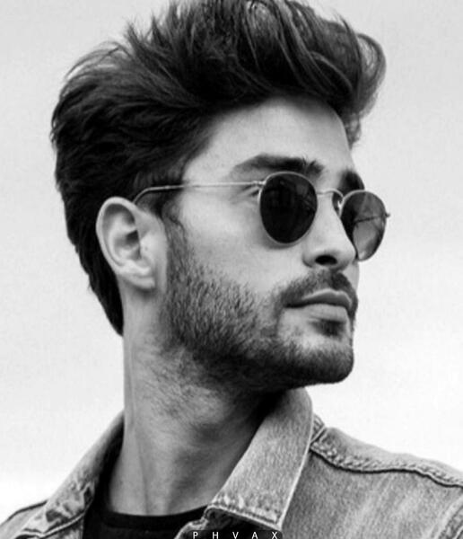 ژست عکس پسرانه پروفایل