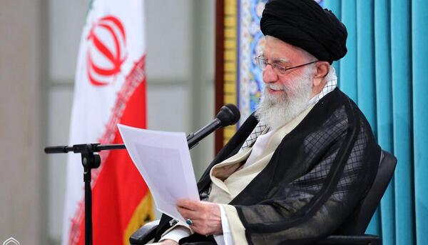 عکس خواهر شهید مجید قربانخانی