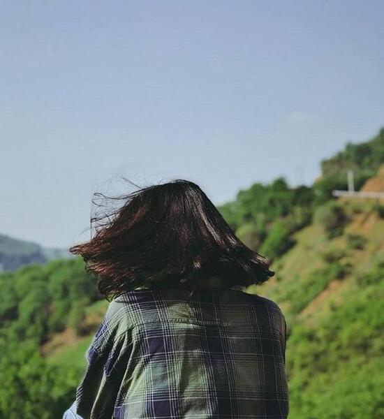 عکس پروفایل دختر مو پسرانه