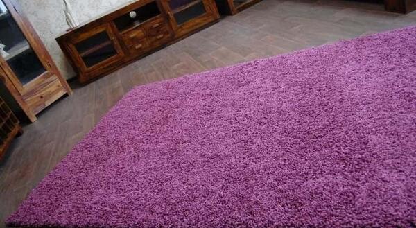 عکس فرش اتاق خواب دخترانه