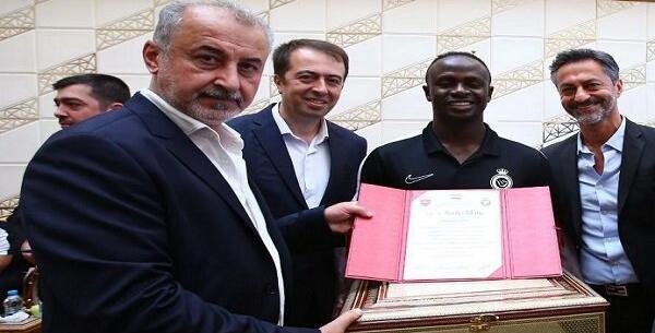 عکس فرش ایرانی رونالدو