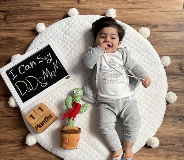 عکس ماهگرد 11 ماهگی