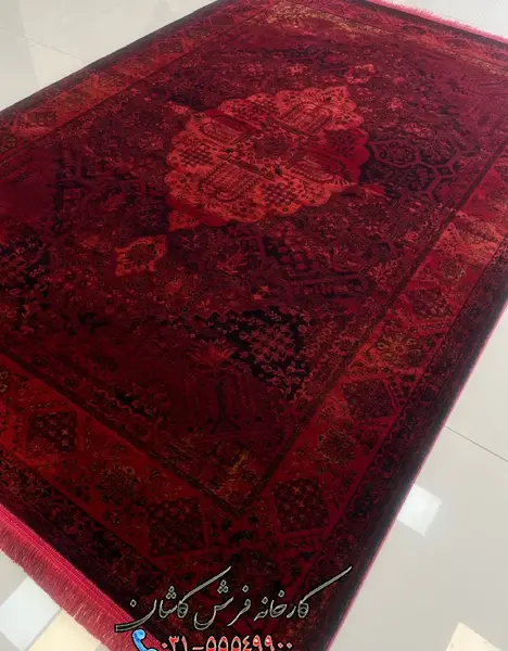 عکس فرش ماشینی قرمز