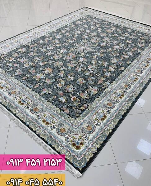 عکس فرش زمینه مشکی