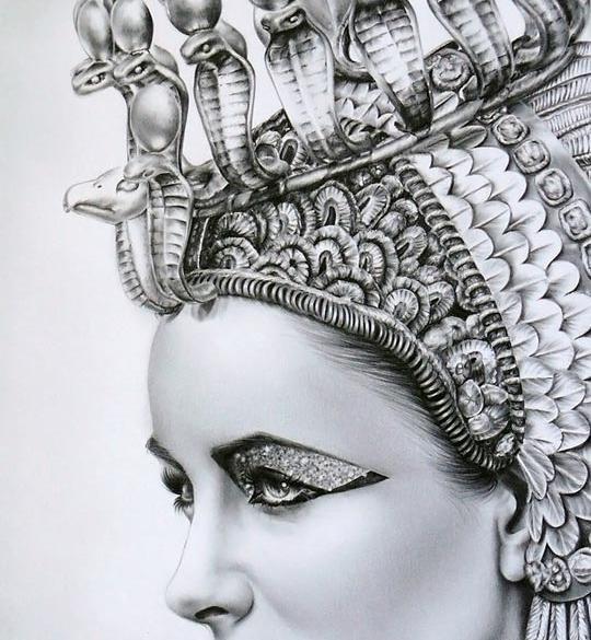 عکس نقاشی ملکه زیبا