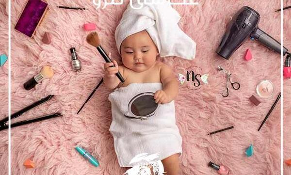 دختر آتلیه_خانگی ایده عکس ماهگرد نوزاد در منزل