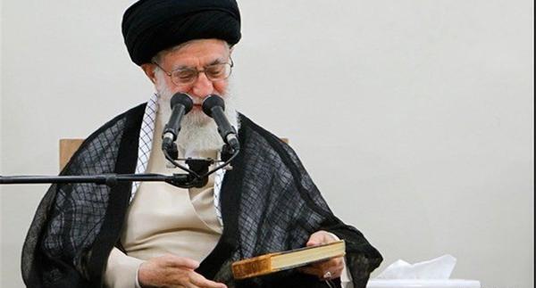 عکس جدید رهبری در کتابخانه شخصی
