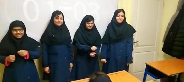 عکس دختر کلاس هفتمی خوشگل