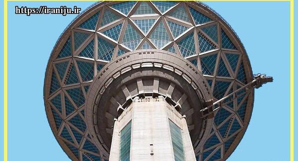 عکس داخل برج میلاد تهران در شب