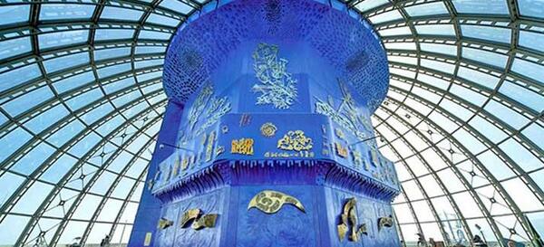 عکس داخل برج میلاد در تهران