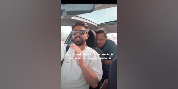 عکس حامیم داخل آسانسور