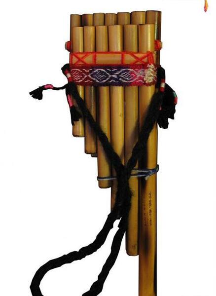 عکس وسایل موسیقی سنتی