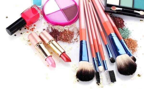 عکس وسایل های میکاپ