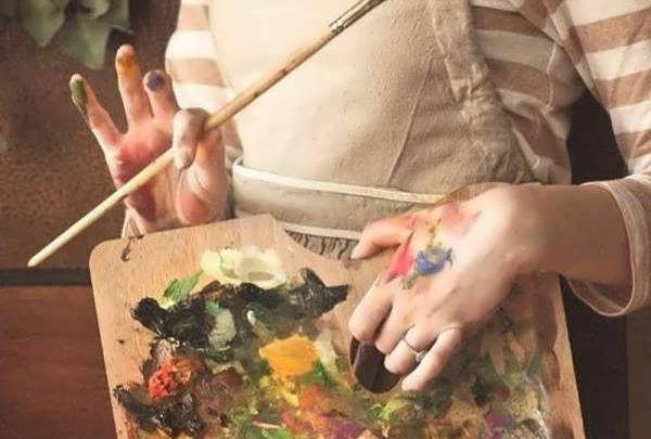 عکس وسایل نقاشی برای پروفایل