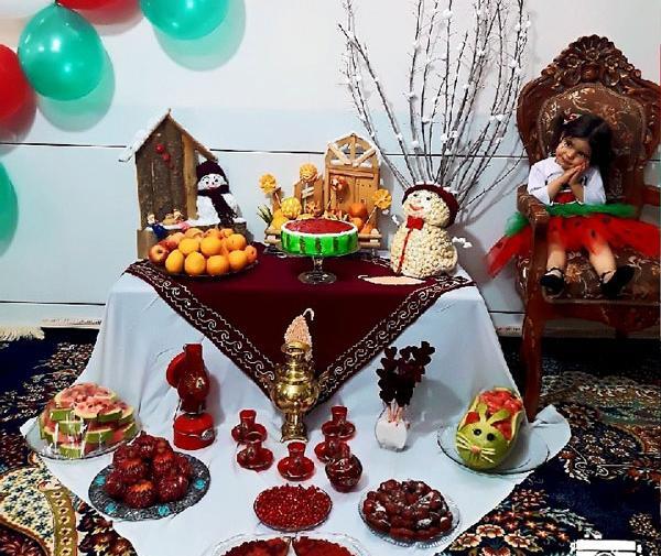 عکس تزیین وسایل یلدا