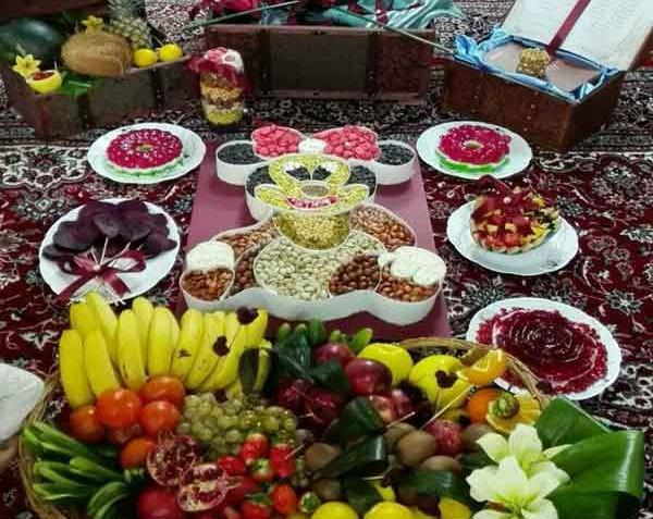 عکس تزیین وسایل یلدا