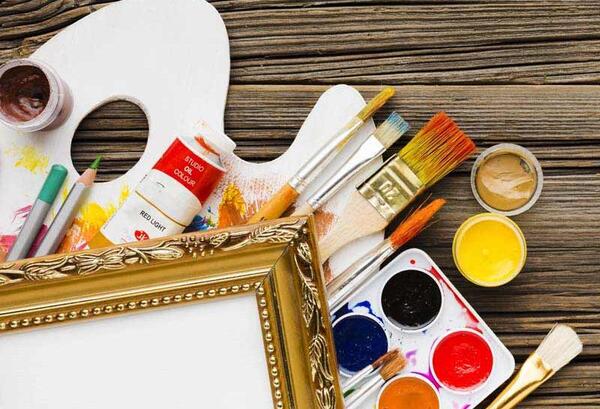 گرافیک عکس وسایل نقاشی برای پروفایل