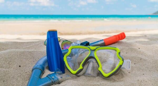 عکس وسایل کلاس شنا