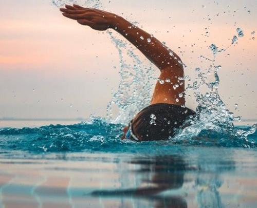 عکس وسایل های کلاس شنا