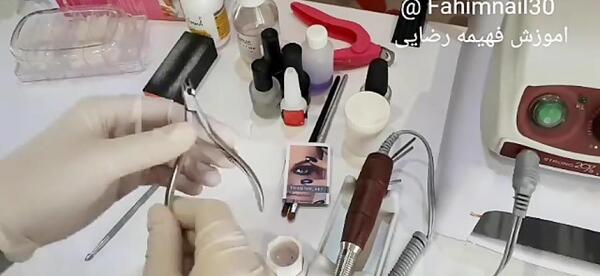 وسایل ژلیش ناخن با عکس