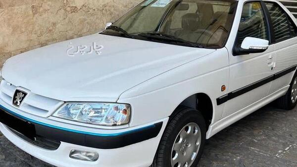 عکس داخل پژو پارس سال با موتور xu7p