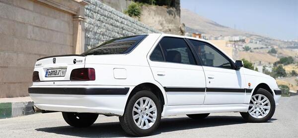 عکس داخل کابین پژو پارس سال سفارشی با موتور xu7p