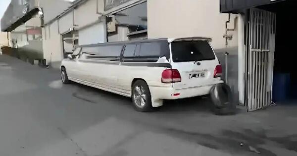 عکس داخل پارس لیموزین