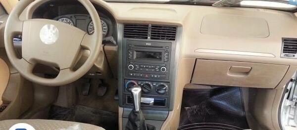 عکس داخل ماشین پژو 405