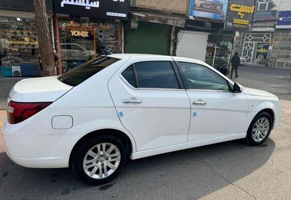 عکس داخل دنا پلاس تیپ ۲